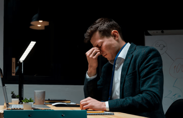 The Silent Crisis of Middle Management Fatigue