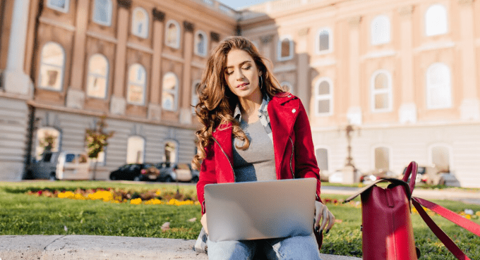 Ontario Becomes First Province to Limit AI in College Admissions